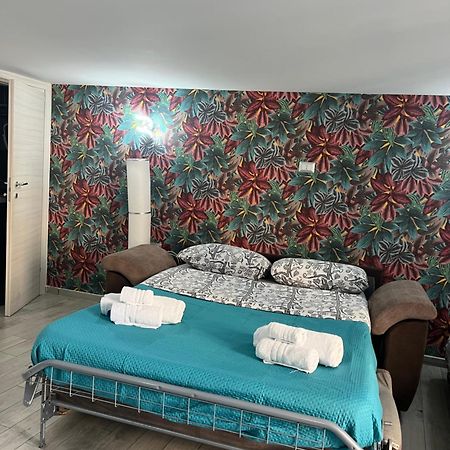 Napoli Centro-La Casa Di Lucio Bed & Breakfast Dış mekan fotoğraf