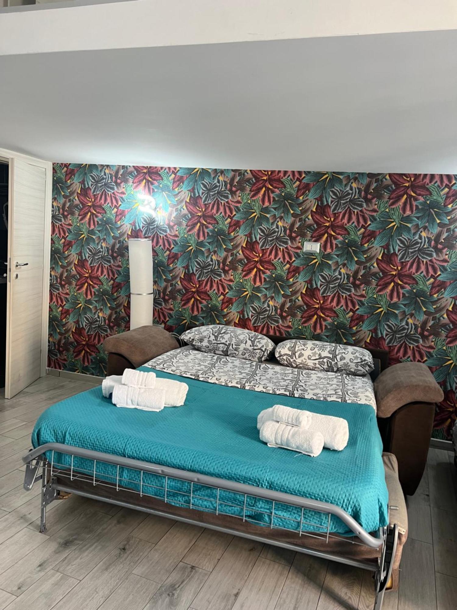 Napoli Centro-La Casa Di Lucio Bed & Breakfast Dış mekan fotoğraf